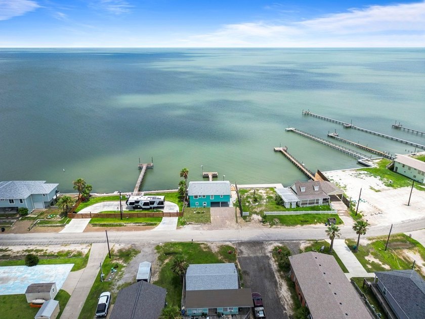 Welcome to your ultimate coastal retreat in Rockport, TX! This - photo 49