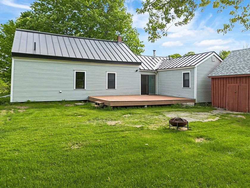 Welcome to a property that embodies everything people love about - photo 50