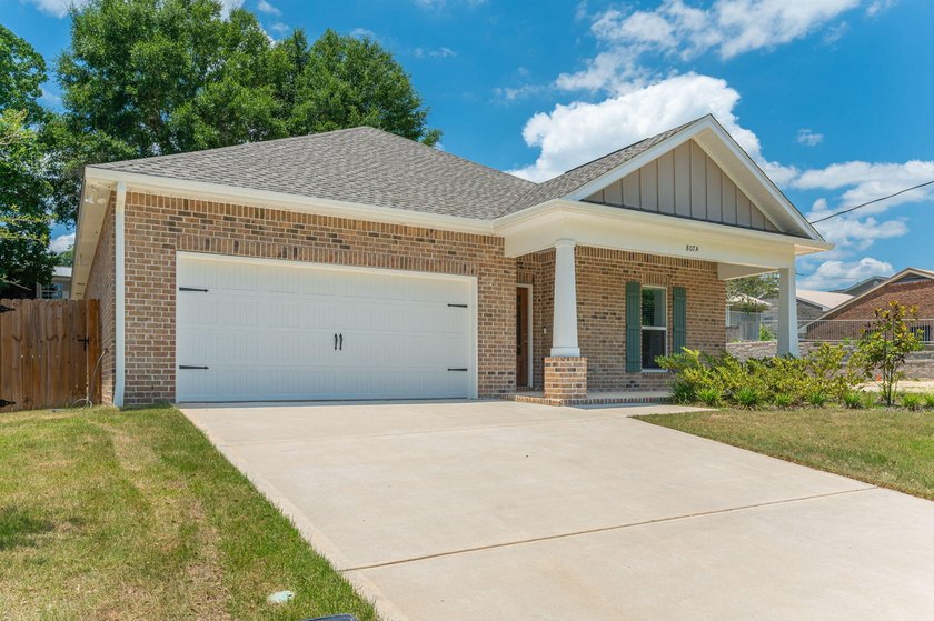 Conveniently located in the heart of Niceville, this beautifully - photo 30