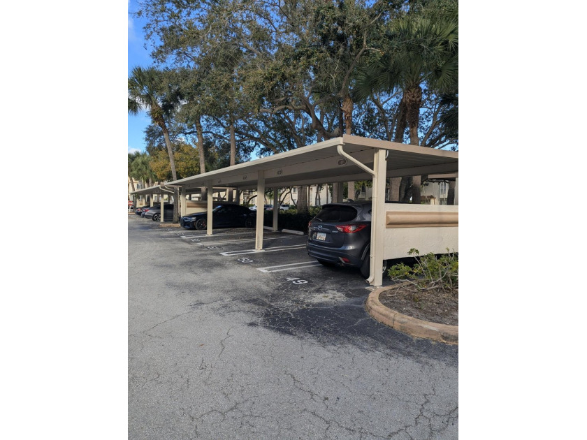 INVESTORS WELCOME!! GREAT Tenant in place, never late on - photo 5