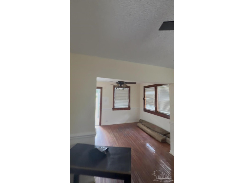 Calling all investors! Great opportunity for a fix and flip - photo 11