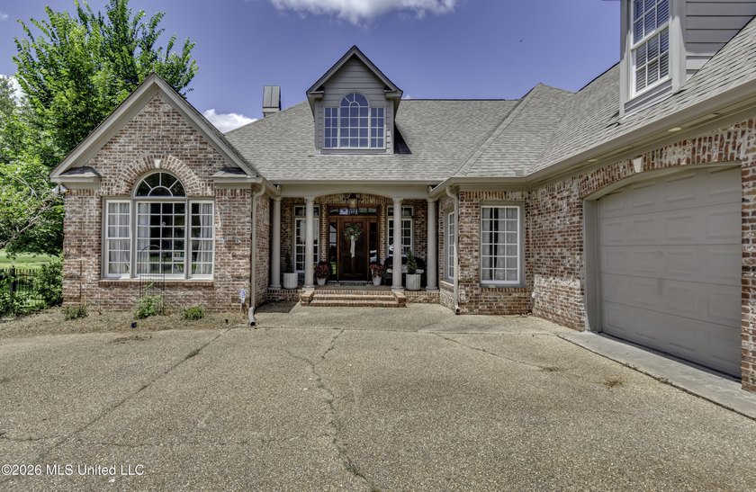 Welcome to 406 Audubon Woods, a rare opportunity to own a - photo 6