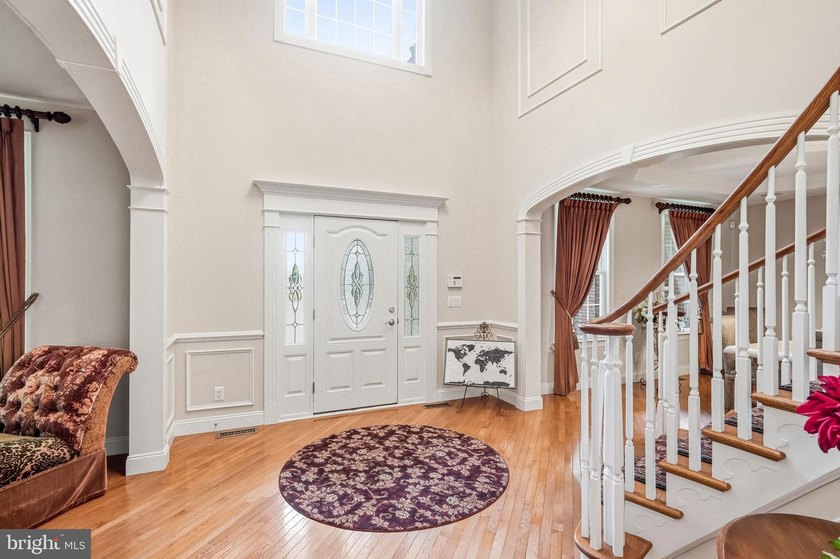 Welcome to 25 Foxtail Court, an extraordinary custom-built - photo 14