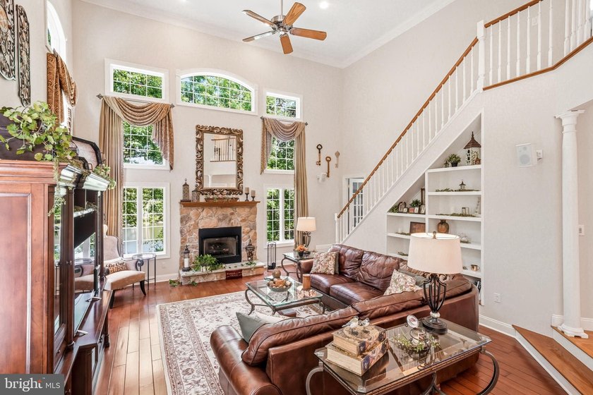 Welcome to 25 Foxtail Court, an extraordinary custom-built - photo 24