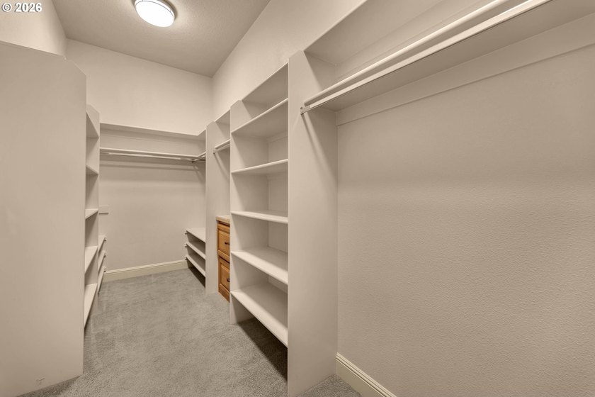 Experience exceptional living in this custom daylight ranch - photo 18