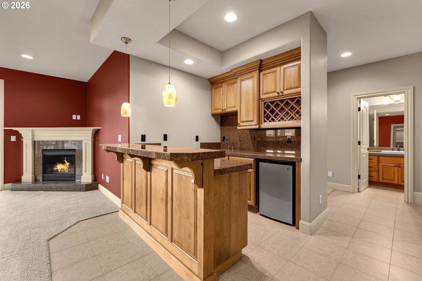 Experience exceptional living in this custom daylight ranch - photo 32