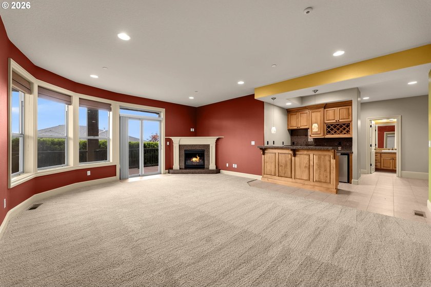 Experience exceptional living in this custom daylight ranch - photo 33