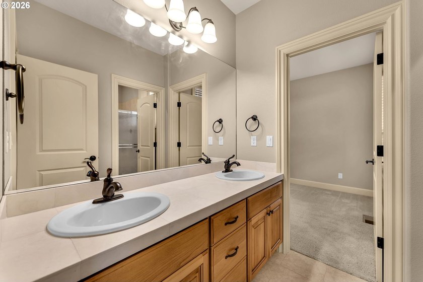 Experience exceptional living in this custom daylight ranch - photo 38