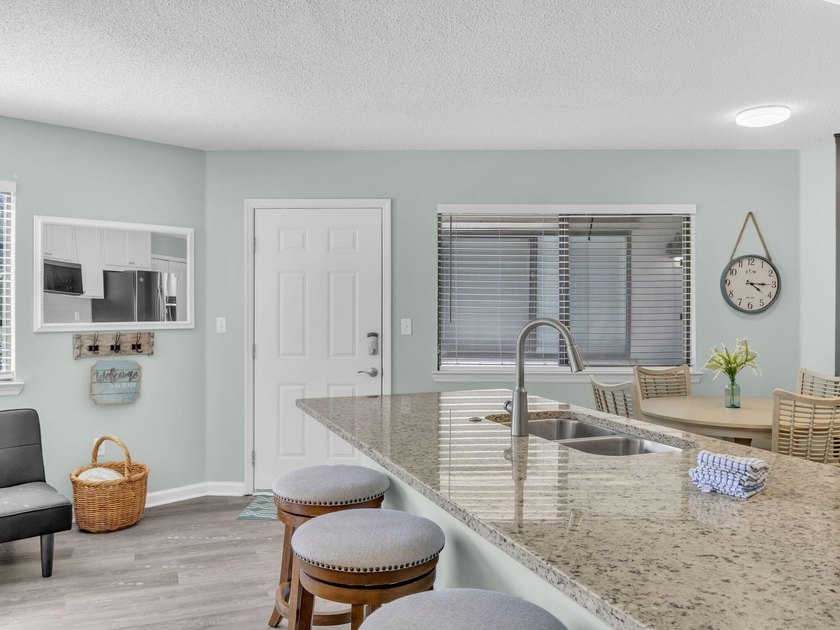 Add This 1 To Your List. Stylishly Furnished 2 BR Condo. Updated - photo 19