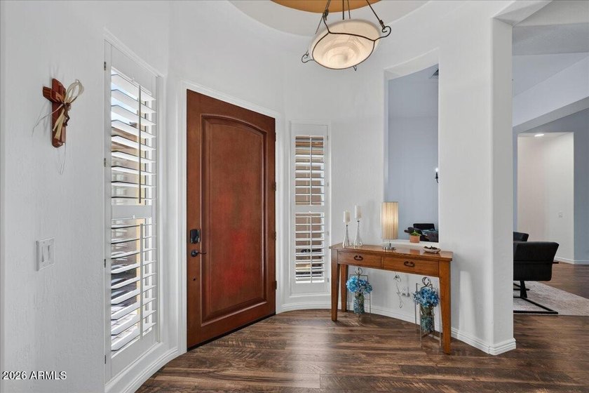 Coming Soon! This extensively updated Cambridge floor plan - photo 5