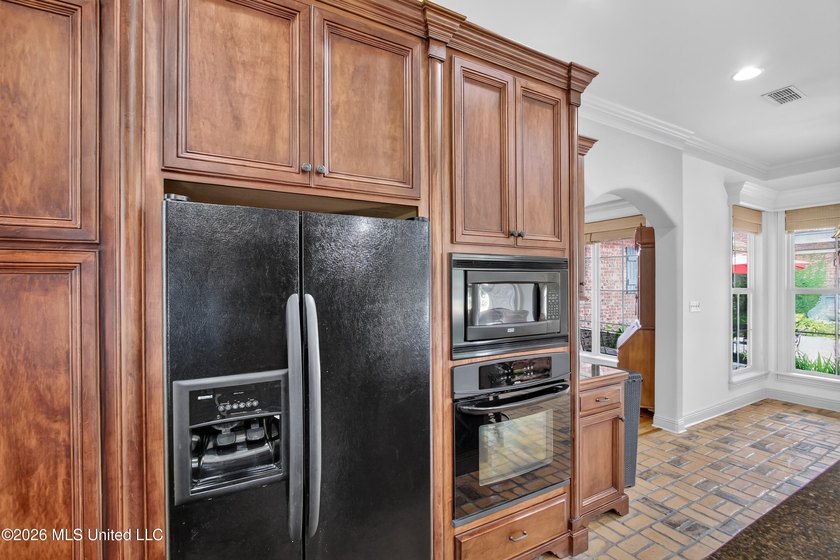 Fall in love with this custom built home located in the heart of - photo 17