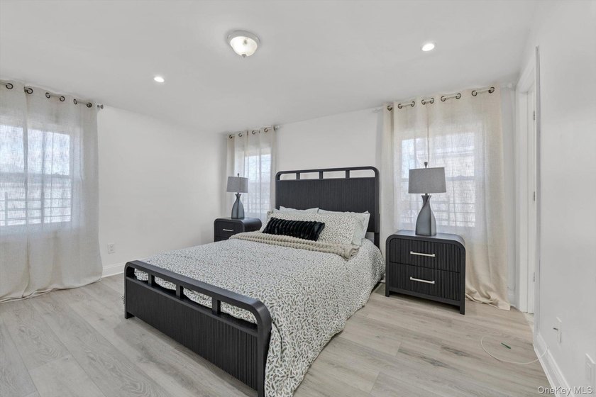 Welcome to this massive, detached 2-family home boasting 2,130 - photo 5