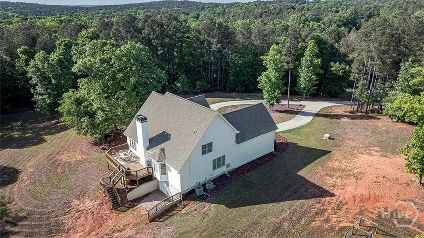 Welcome home to this stunning Oconee County retreat, perfectly - photo 46