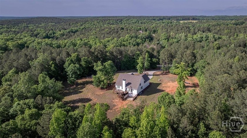 Welcome home to this stunning Oconee County retreat, perfectly - photo 48
