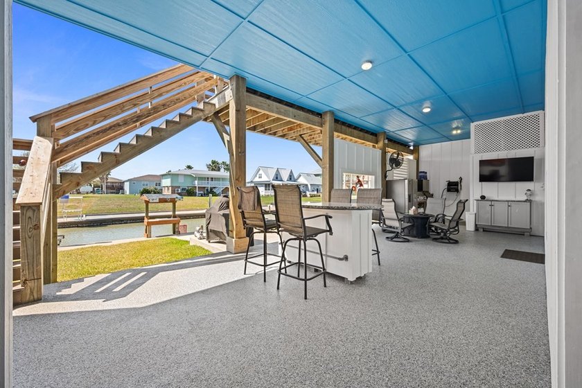 Come live the coastal lifestyle in this thoughtfully designed - photo 12