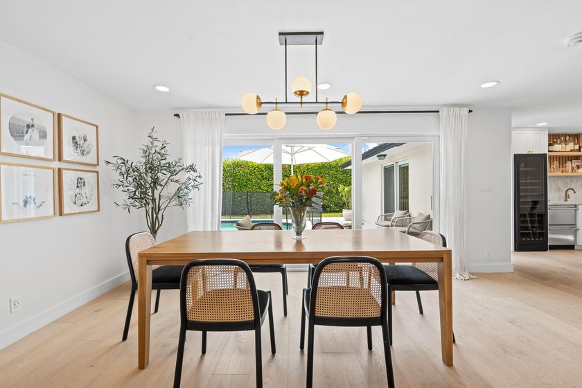 Nestled in Bermuda Riviera, this updated one-story residence - photo 7