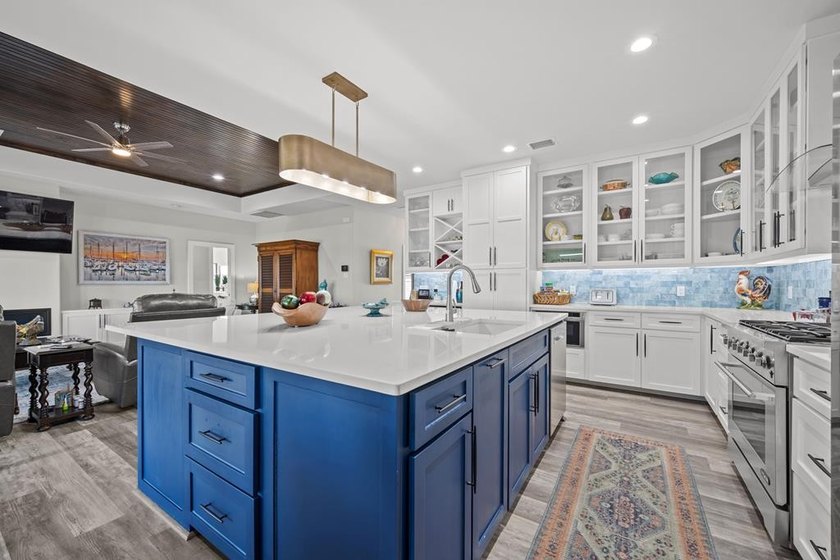 Come live the coastal lifestyle in this thoughtfully designed - photo 27