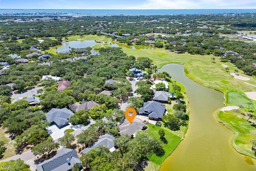 COUNTRY CLUB LIVING WITH A VIEW! Located in Rockport Country - photo 37