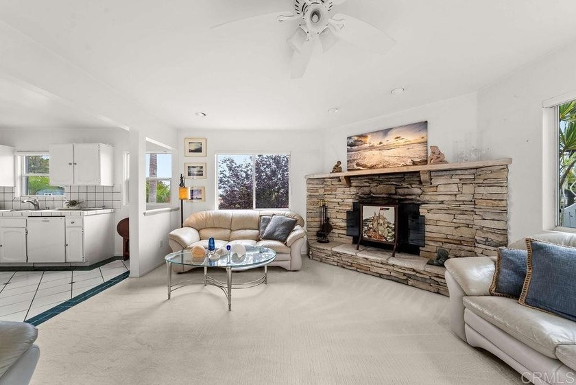 First time on the market in 50 years! Located in the desirable - photo 11
