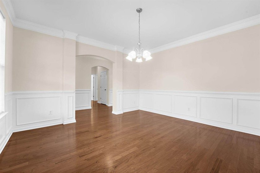 Welcome home to this beautiful 3,440 sq ft pond-front property - photo 29
