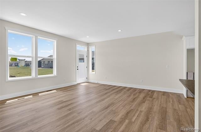 Brand new END-UNIT RANCH condo! Fully complete and ready for you - photo 4