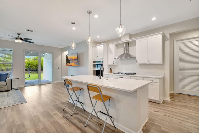 Price Improved! Beautiful CBS 4BR/2.5BA home located in the - photo 9