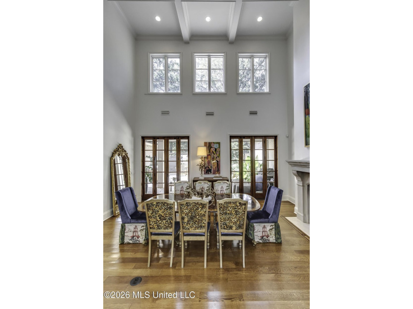 Welcome to 15 Eastparke Dr, where you will find a combination of - photo 30