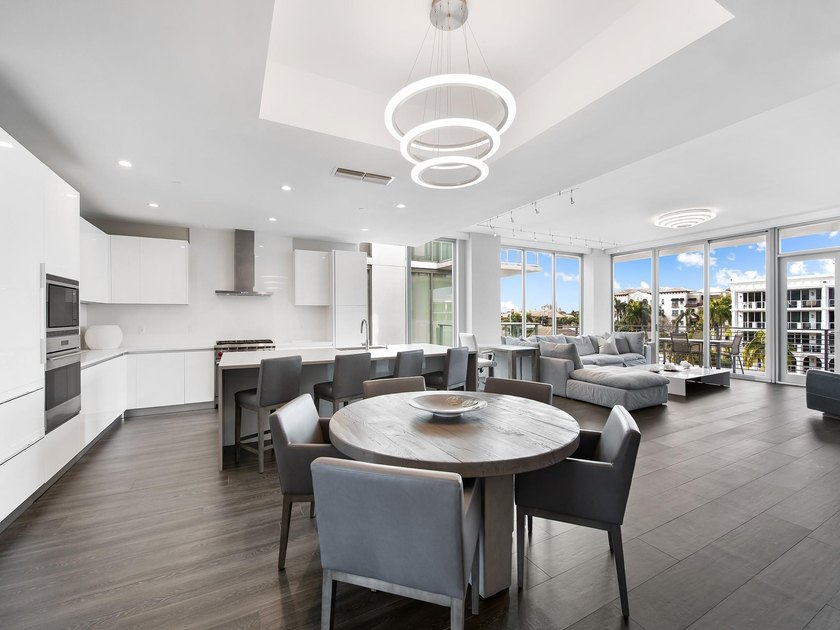 Sophisticated waterfront condo in the heart of Fort Lauderdale - photo 2