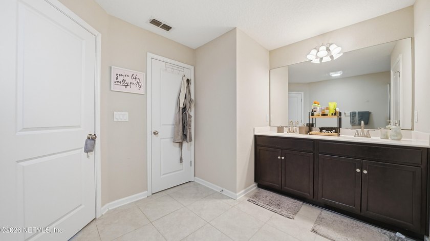 Built in 2019, this spacious 2-story home features 4 bedrooms - photo 22