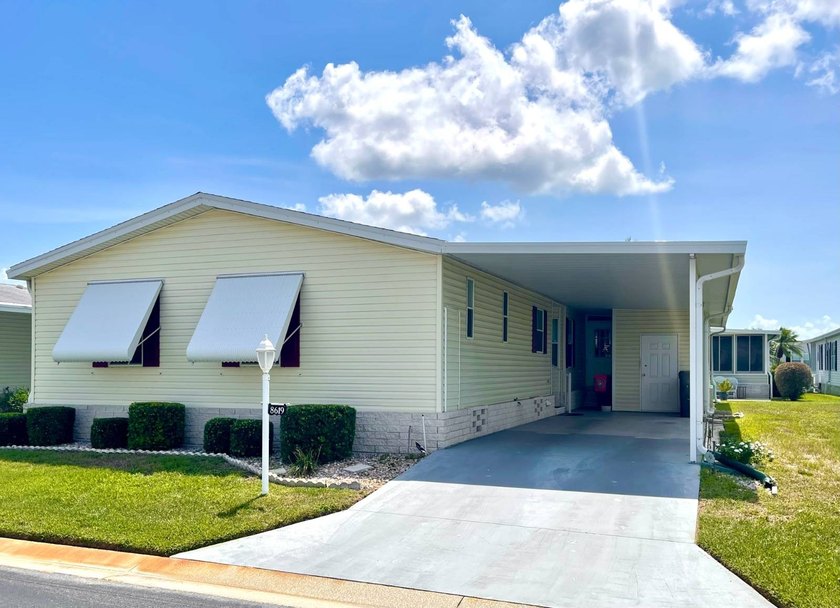 Move-In Ready Furnished Florida Home in Desirable Gated 55+ - photo 2