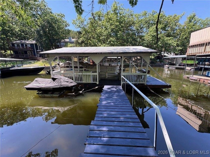Looking for a Lake Home thay doesn't break the bank....here it - photo 24