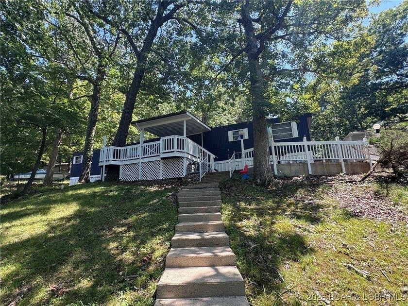 Looking for a Lake Home thay doesn't break the bank....here it - photo 32
