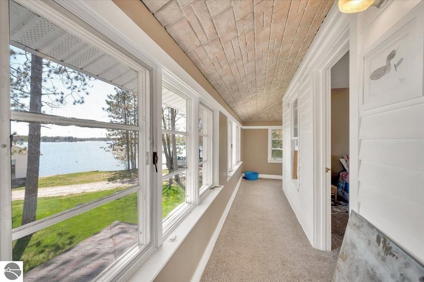Once-in-a-Lifetime Peninsula Paradise on Long Lake - 260 Feet of - photo 29