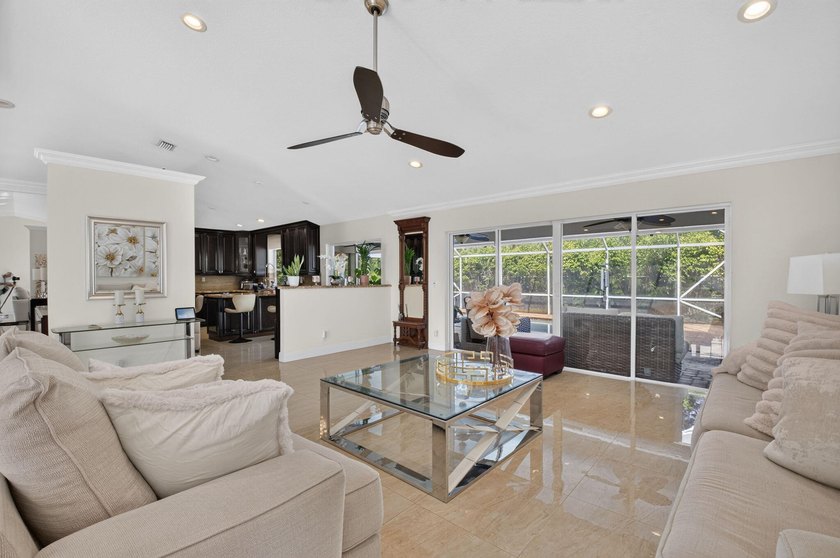 Welcome to this exceptional single-story residence in Boca Raton - photo 9