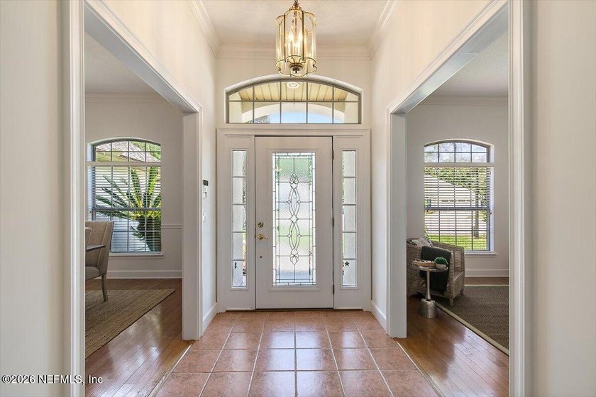 Lovely single story home offers 4 bedrooms 2 bathrooms &amp; a - photo 3