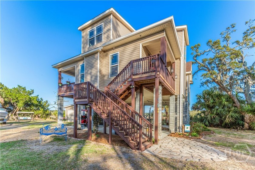 Welcome to 193 Circle Drive, a private coastal retreat offering - photo 3
