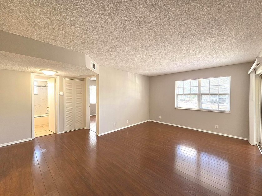 PRICE JUST REDUCED TO BELOW MARKET! Great Value for this just - photo 8