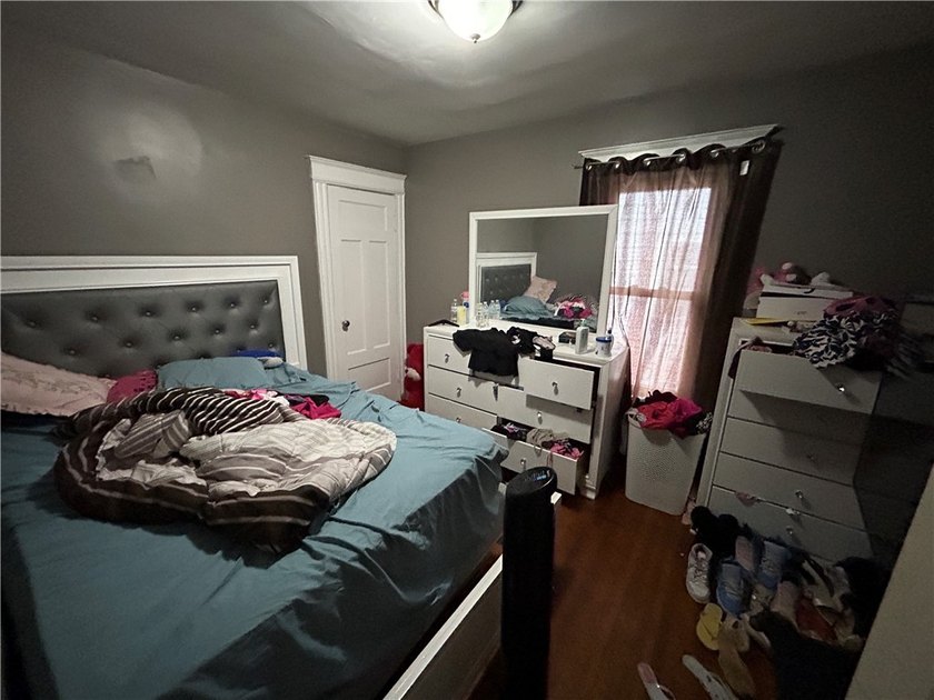 Spacious 4 bedroom Colonial! Currently rented at $1,512 per - photo 20