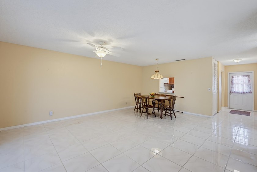 Welcome to this charming totally updated one-bedroom - photo 9