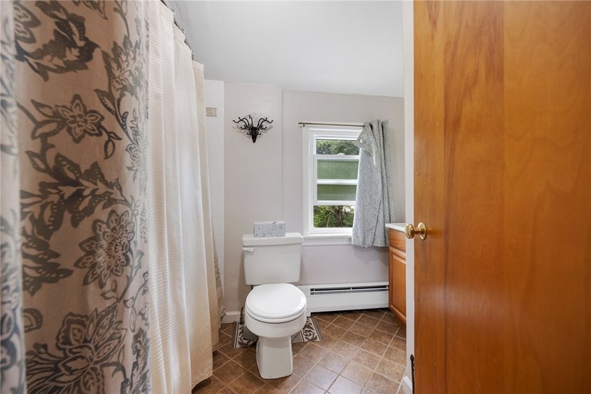 Great location in the heart of Brighton with highly sought-after - photo 28