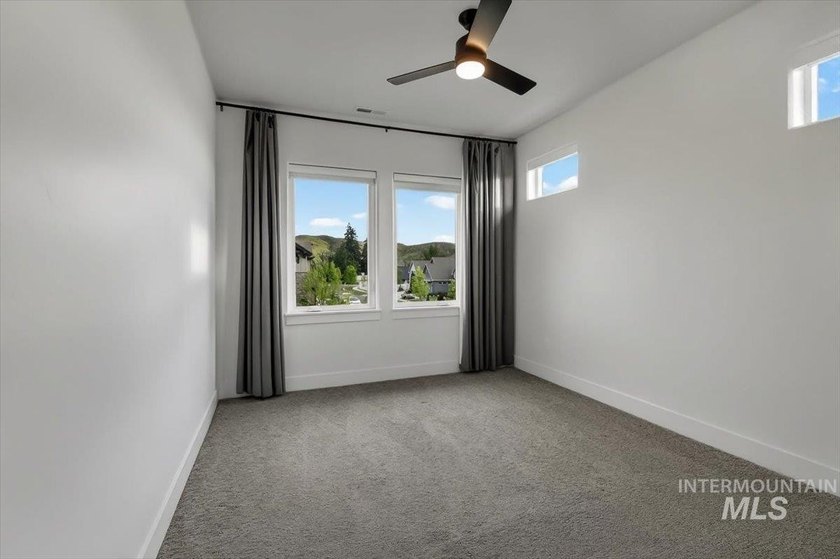 Better than new in coveted Dry Creek Ranch, this impeccably - photo 33