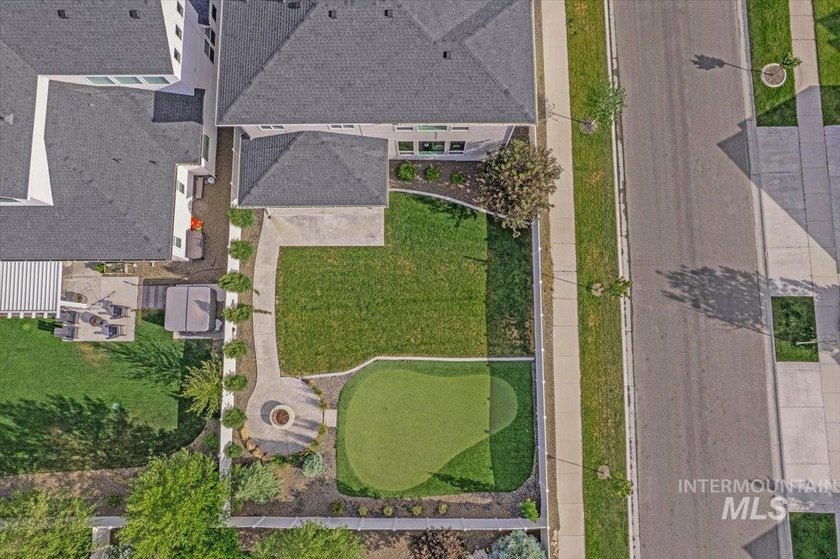 Better than new in coveted Dry Creek Ranch, this impeccably - photo 46
