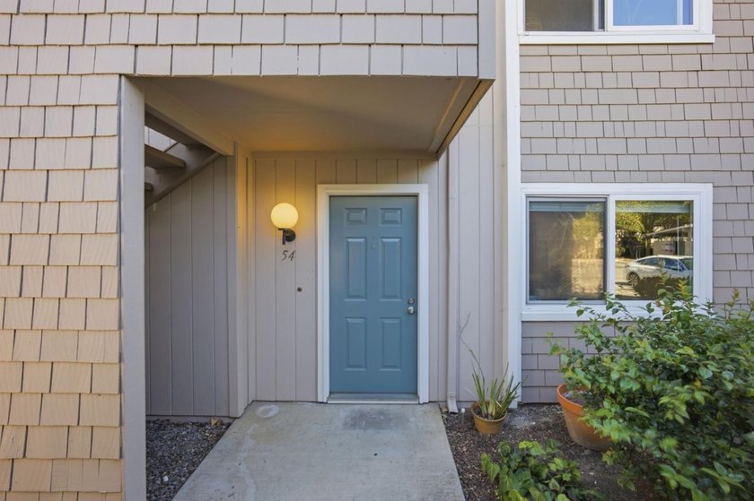 Welcome to 5526 Sean Circle #54, a beautifully remodeled ground - photo 2