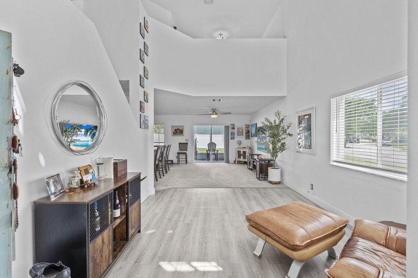 Location is SO good that this has been a one owner home since - photo 4