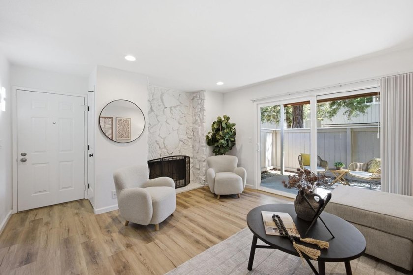 Welcome to 5526 Sean Circle #54, a beautifully remodeled ground - photo 6