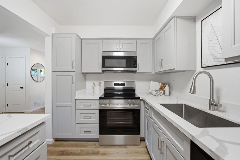 Welcome to 5526 Sean Circle #54, a beautifully remodeled ground - photo 9