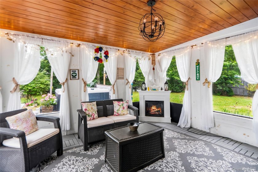 Beautifully Maintained Stony Brook Home in the Desirable P - photo 24