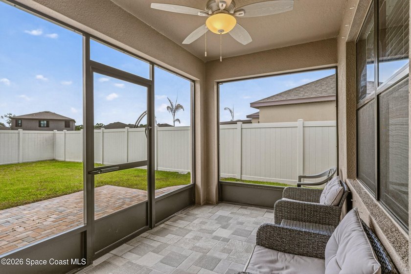 Welcome home to this beautifully upgraded 3BR/2BA residence - photo 26