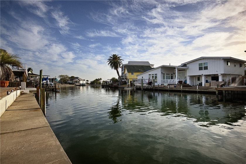 Discover your dream waterfront escape at this majestic - photo 29