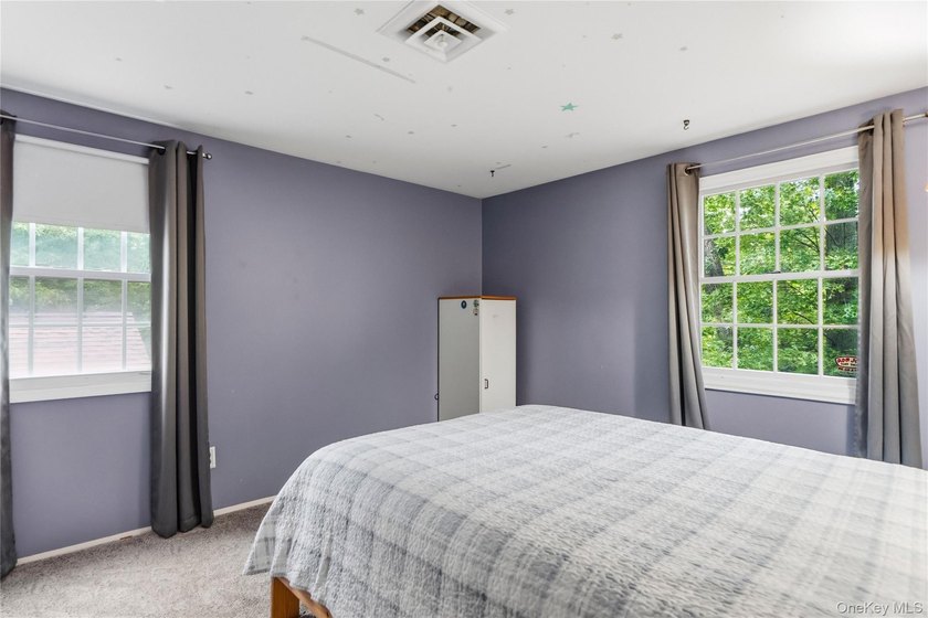 Beautifully Maintained Stony Brook Home in the Desirable P - photo 36